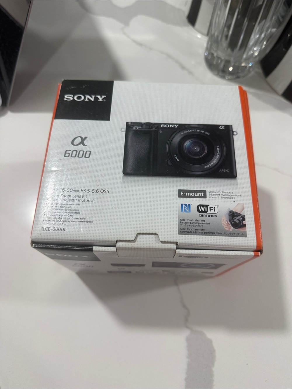 Sony a6000 Mirrorless Camera